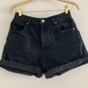 Zara black mom fit roll up shorts super high rise